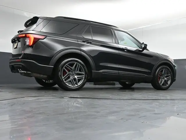 2025 Ford Explorer - $46,500