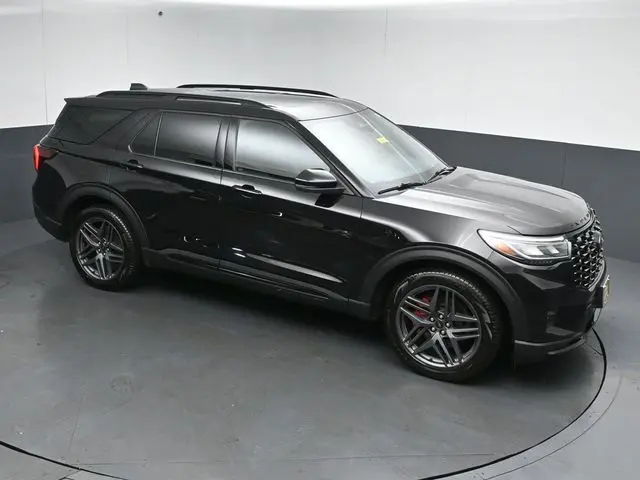 2025 Ford Explorer - $46,500