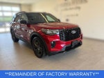 2025 Explorer Thumbnail 4