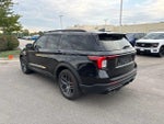 2025 Explorer Thumbnail 4