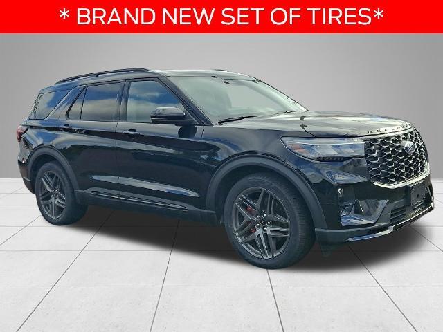 2025 Ford Explorer - $42,750