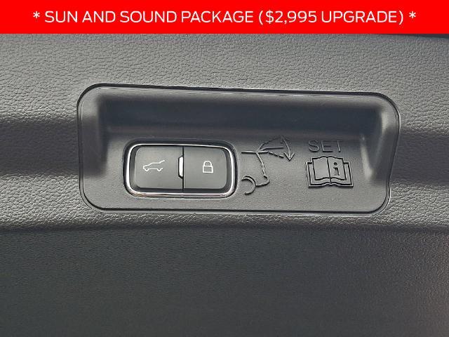 2025 Ford Explorer - $42,750