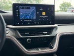 2025 Explorer Thumbnail 17