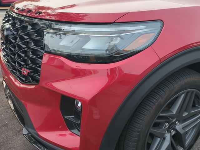 2025 Ford Explorer - $49,495
