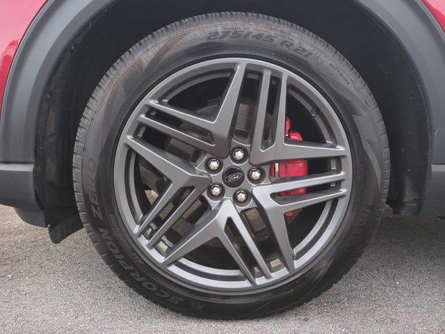 2025 Ford Explorer - $49,495