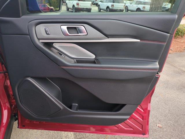 2025 Ford Explorer - $49,495