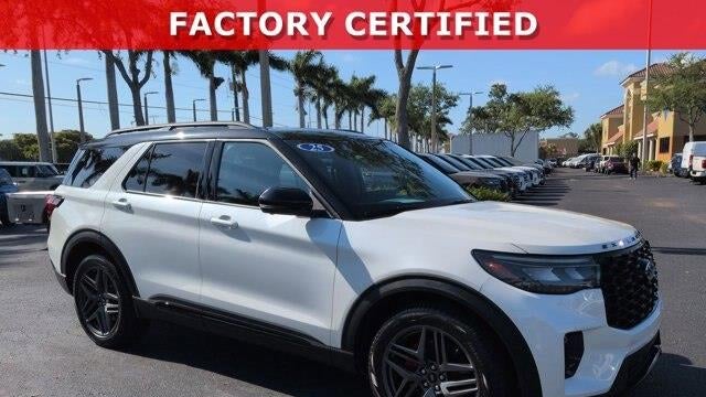 2025 Ford Explorer ST