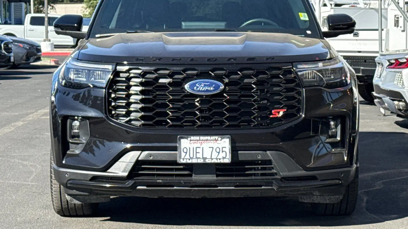2025 Ford Explorer ST