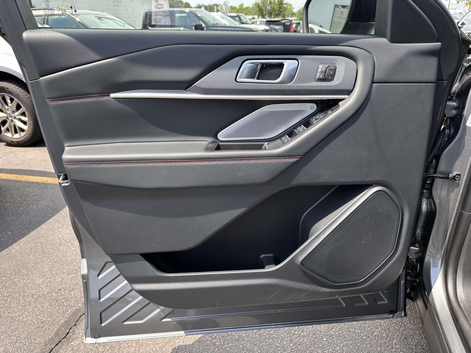 2026 Ford Explorer - $55,989