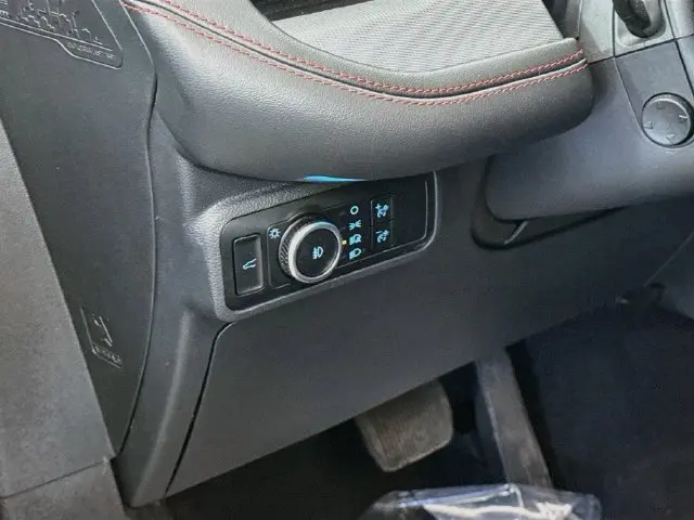 2025 Ford Explorer - $45,212