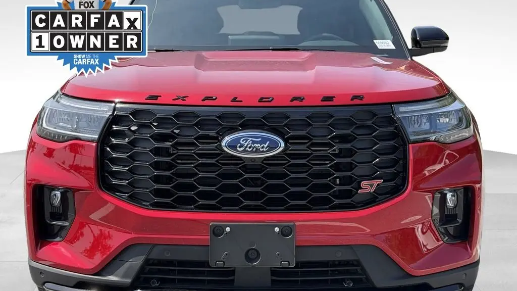 2025 Ford Explorer ST
