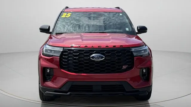 2025 Ford Explorer ST