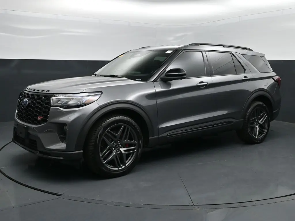 2025 Ford Explorer - $44,898