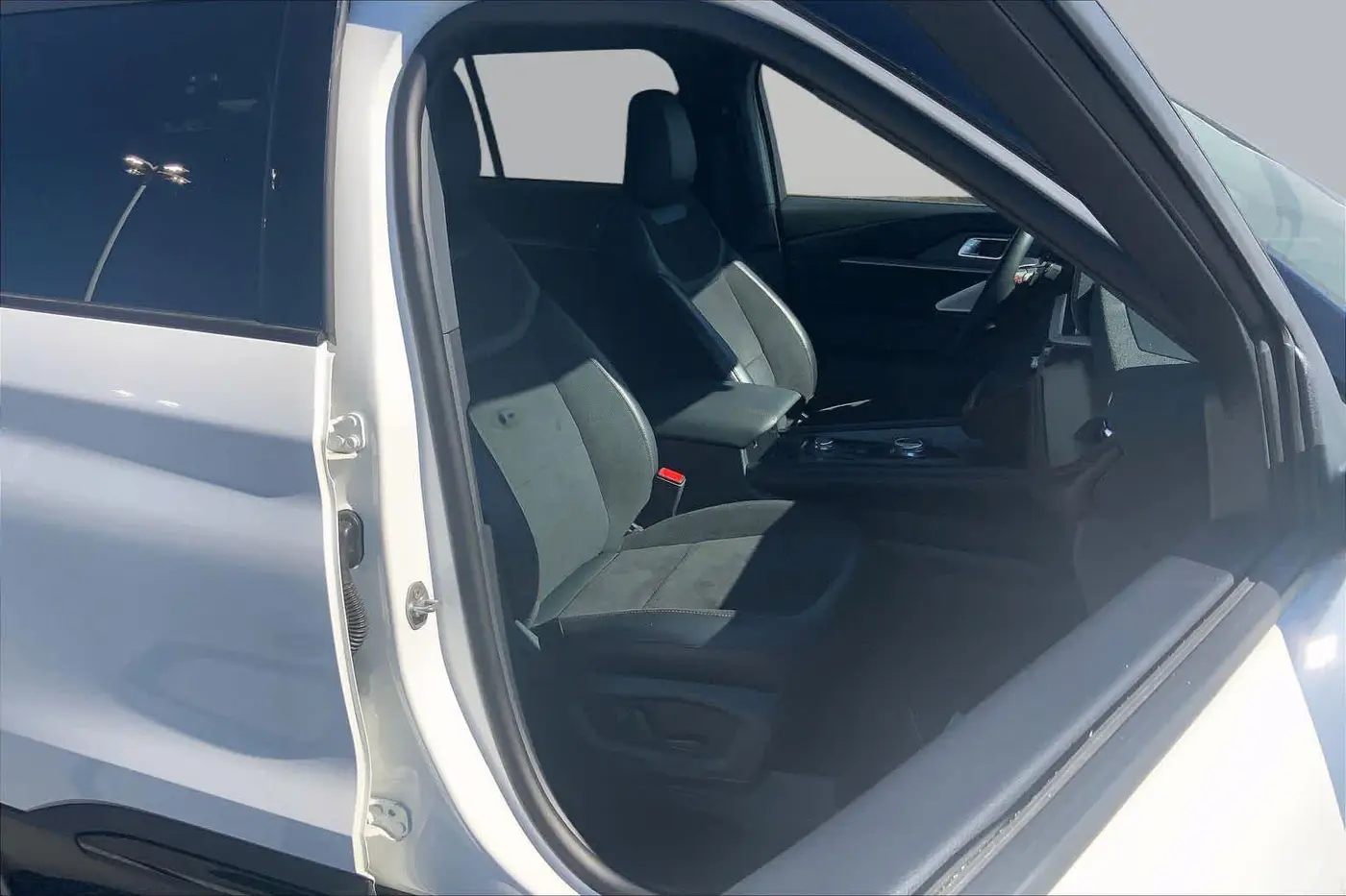 2026 Ford Explorer - $55,989