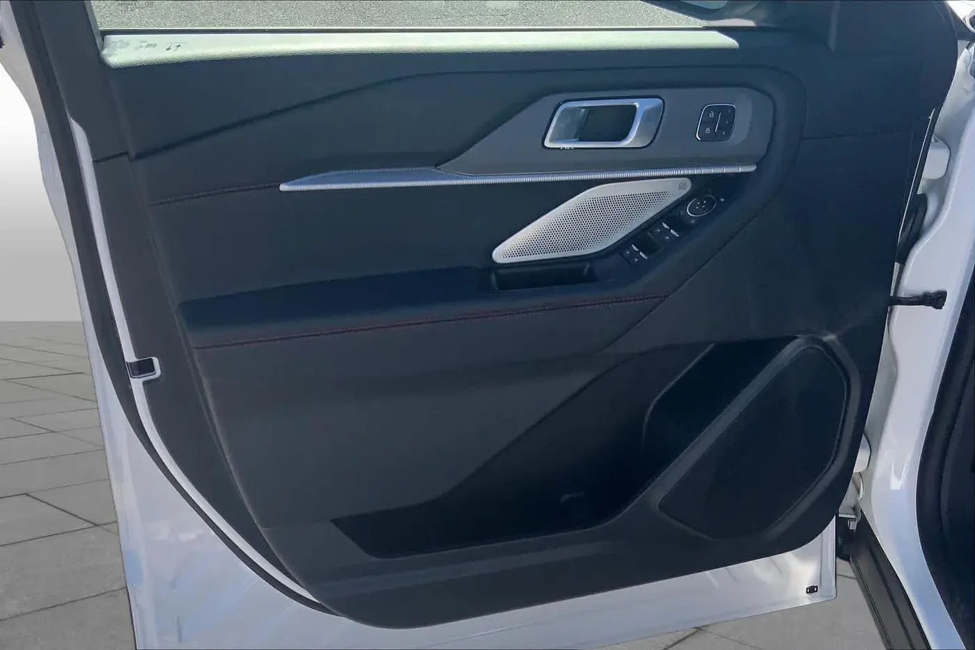2026 Ford Explorer - $55,989