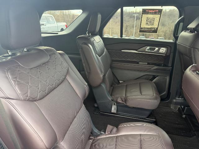 2025 Ford Explorer - $48,985