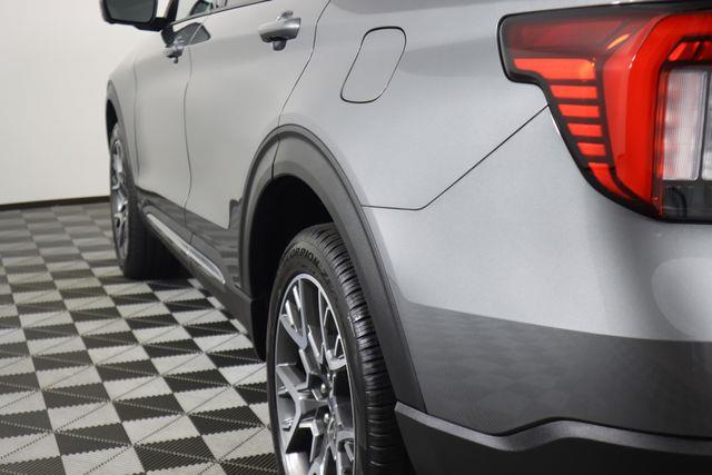 2025 Ford Explorer - $47,635