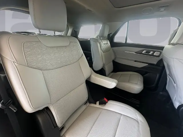 2025 Ford Explorer - $49,700