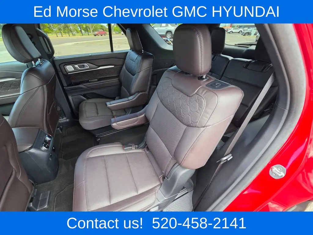 2025 Ford Explorer - $46,899