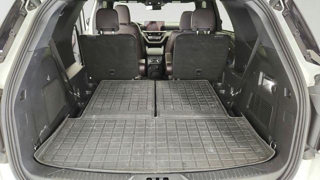 2025 Ford Explorer - $43,049