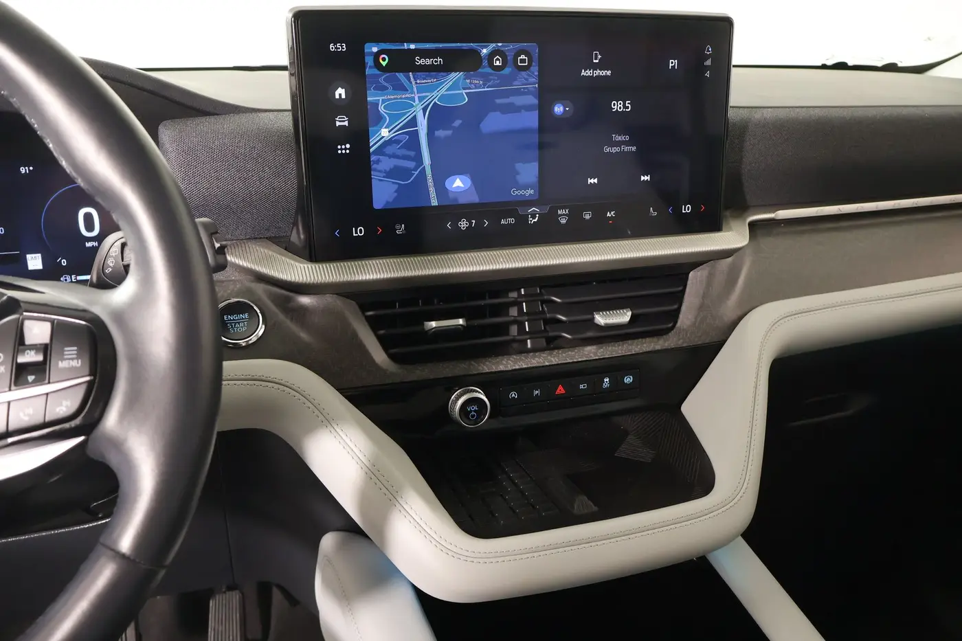 2025 Ford Explorer - $48,499