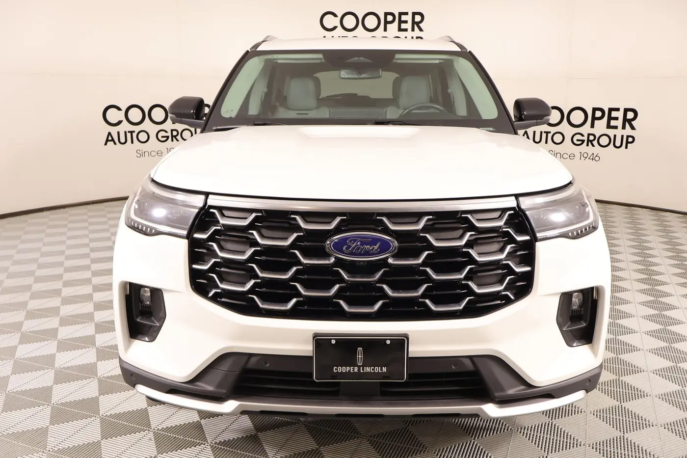2025 Ford Explorer - $48,499