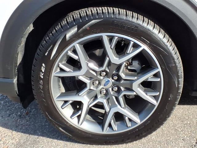 2025 Ford Explorer - $49,449