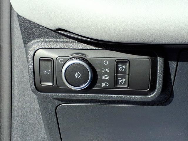 2025 Ford Explorer - $49,449
