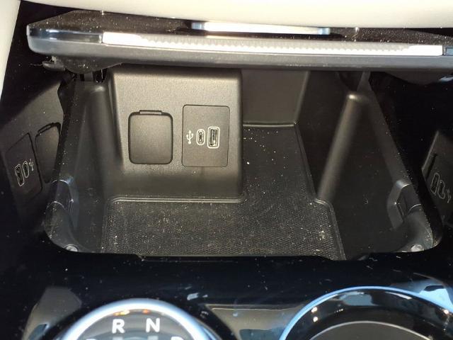 2025 Ford Explorer - $49,449