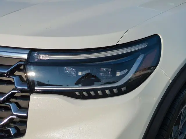 2025 Ford Explorer - $49,997