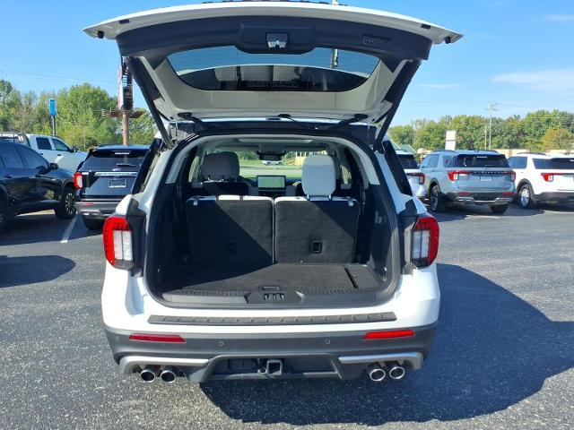 2025 Ford Explorer - $52,500