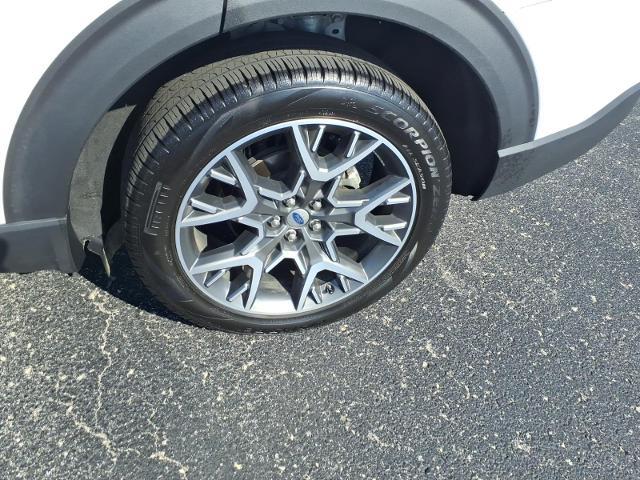 2025 Ford Explorer - $52,500
