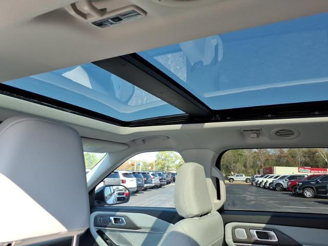 2025 Ford Explorer - $52,500
