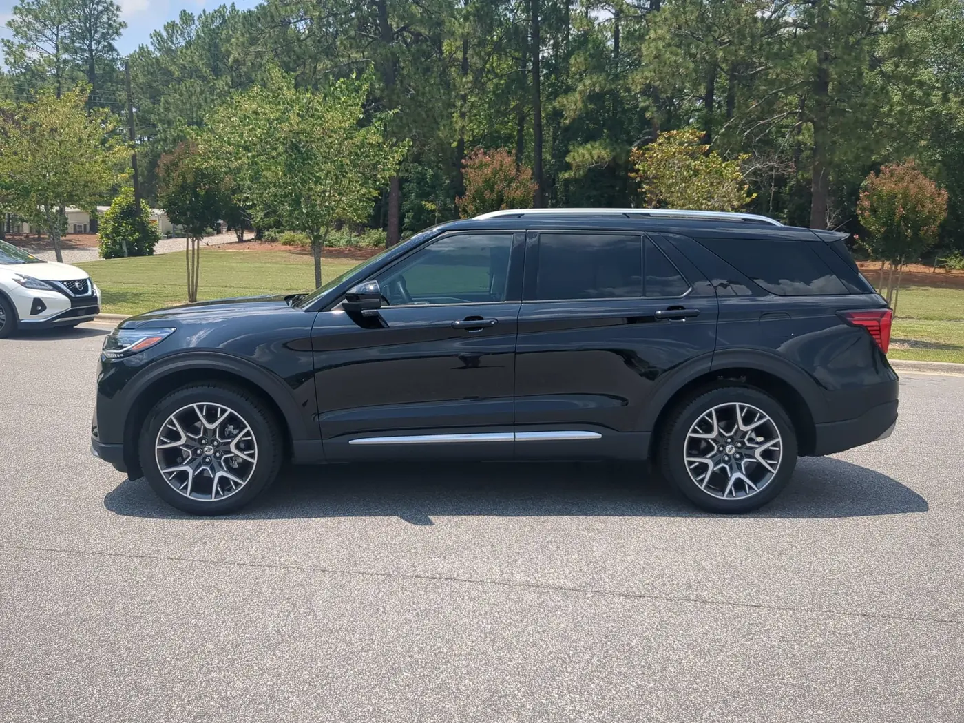 2025 Ford Explorer - $50,741
