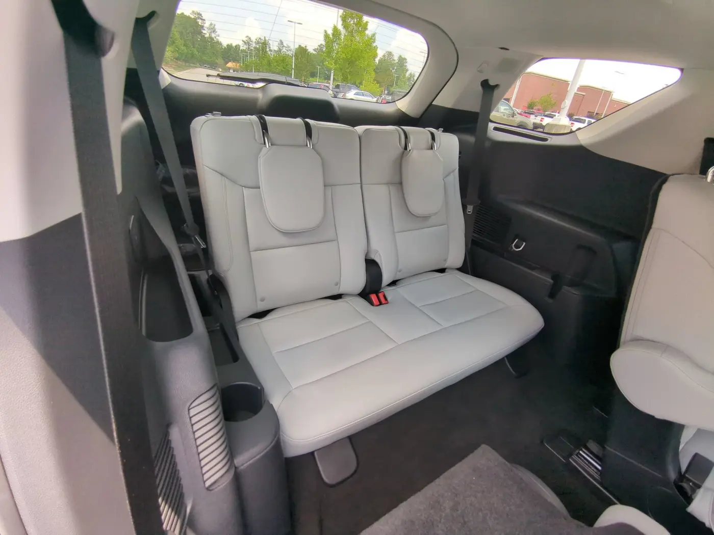 2025 Ford Explorer - $50,741