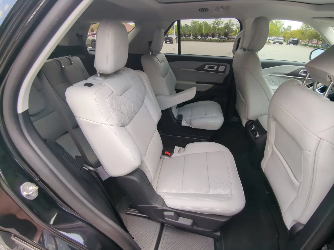 2025 Ford Explorer - $50,741