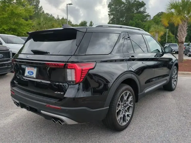 2025 Ford Explorer - $49,997