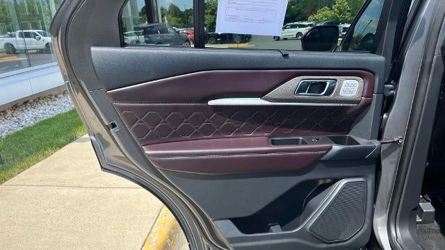 2025 Ford Explorer Platinum