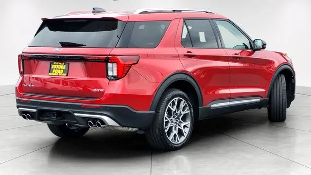 2025 Ford Explorer Platinum