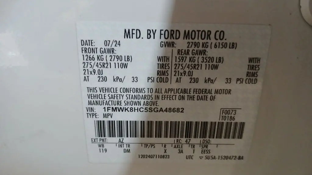2025 Ford Explorer Platinum