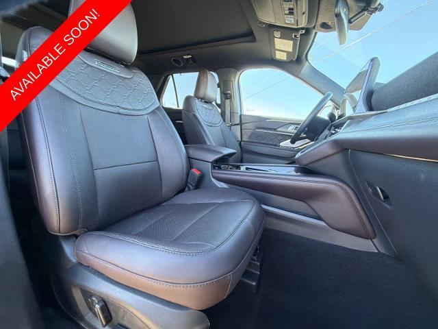 2025 Ford Explorer - $42,275