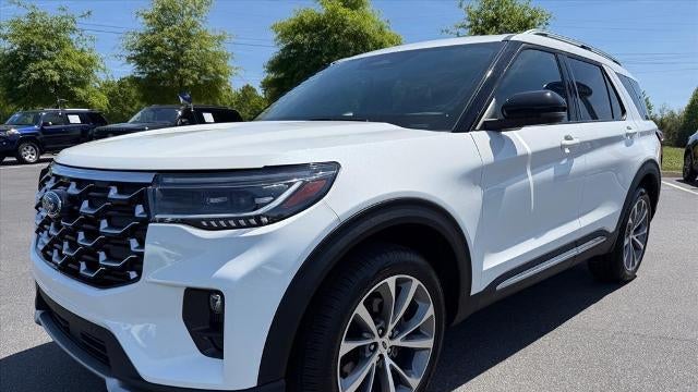 2025 Ford Explorer Platinum
