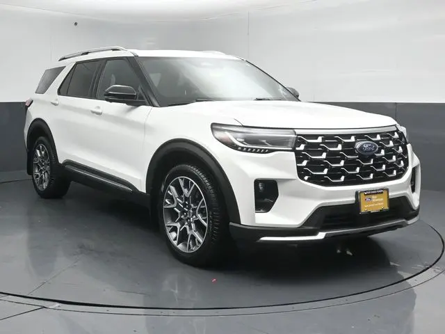 2025 Ford Explorer - $49,595