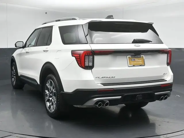 2025 Ford Explorer - $49,595