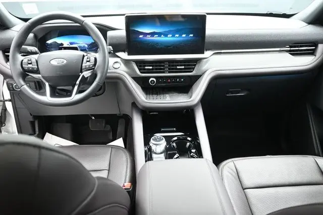 2025 Ford Explorer - $49,595