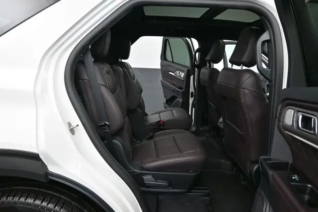 2025 Ford Explorer - $49,595