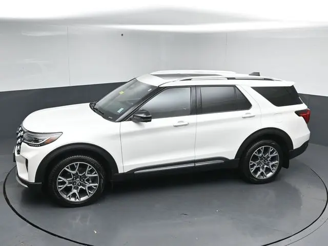 2025 Ford Explorer - $49,595