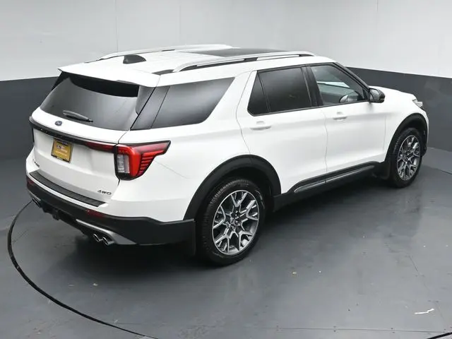 2025 Ford Explorer - $49,595