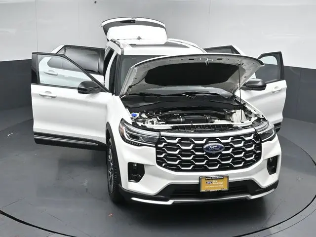 2025 Ford Explorer - $49,595