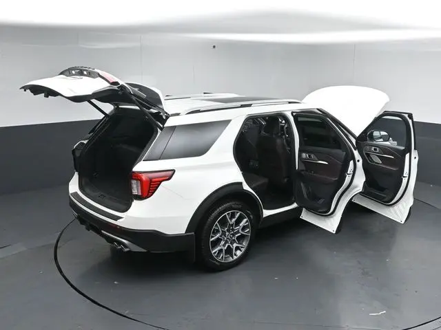 2025 Ford Explorer - $49,595